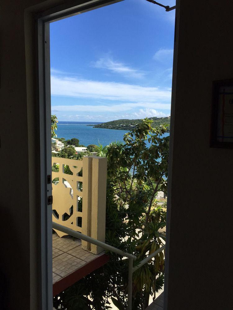 Casa Robinson Guest House Isla Culebra Exterior photo