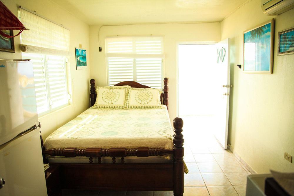 Casa Robinson Guest House Isla Culebra Exterior photo